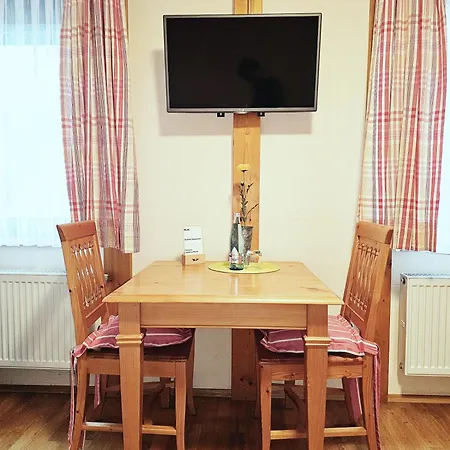 Landgasthaus Sternen Szálloda